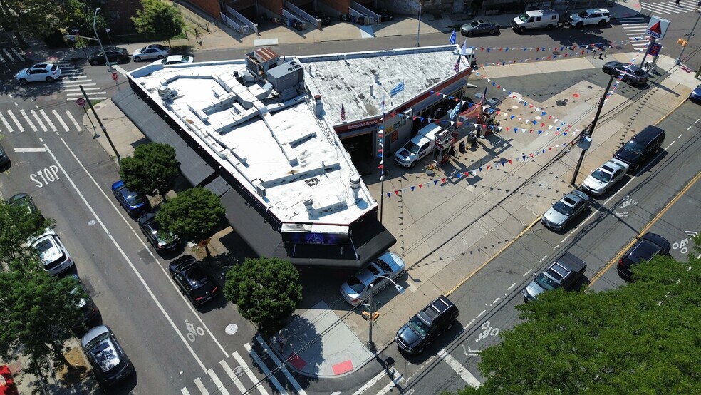 More Photos Of 3102 44th St, Astoria Land For Sale