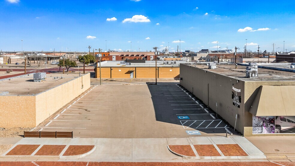 More Photos Of 1413 Texas Ave, Lubbock Land For Sale