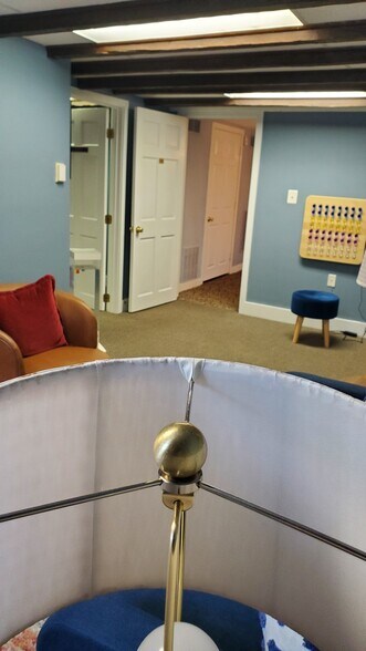 More Photos Of 19 E Market St, Leesburg Office For Lease