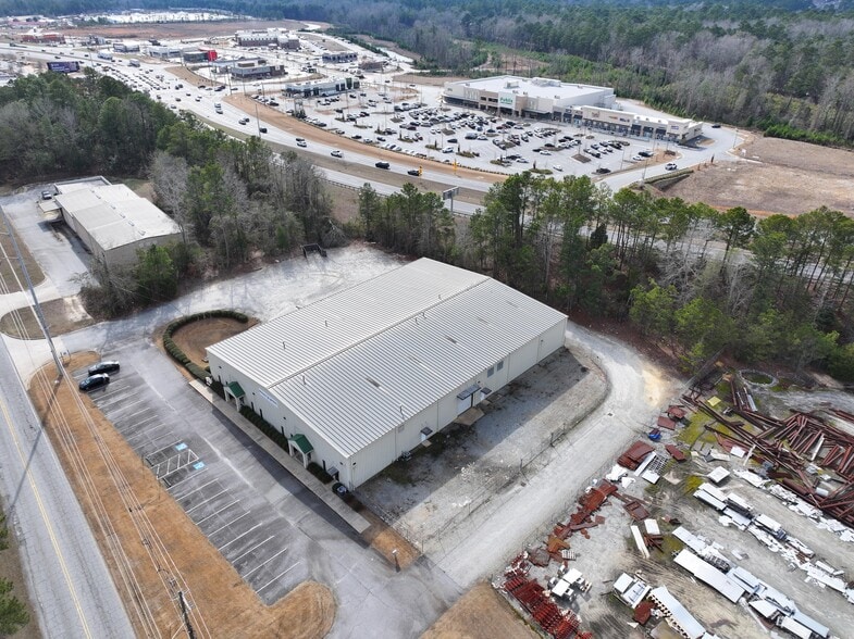 More Photos Of 6975 Flat Rock Rd, Midland Warehouse For Lease