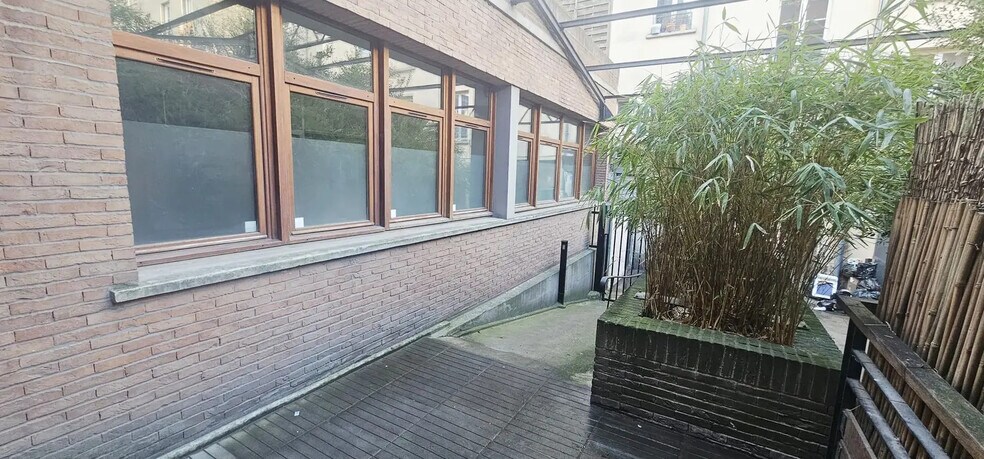 More Photos Of 250 Avenue Du Président Wilson, Saint-Denis Office For Sale