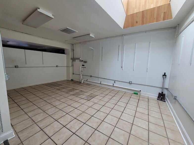 More Photos Of 8414 W Main St, Marshall Storefront Retail Residential For Lease