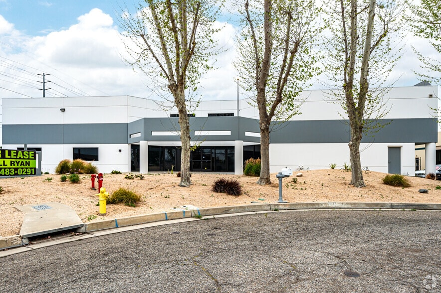 More Photos Of 5236 Faraday Ct, Chino Warehouse For Lease