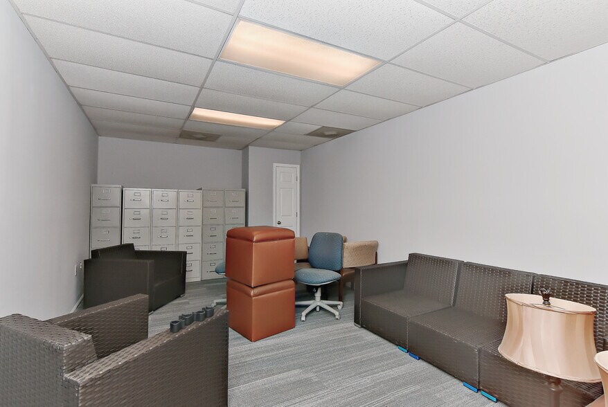 More Photos Of 1600 N Main St, Kannapolis Showroom For Sale