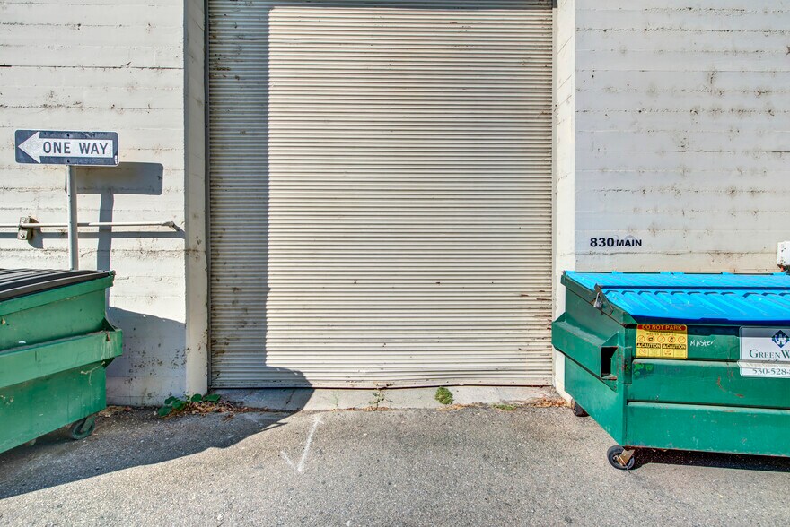 More Photos Of 830 Main St, Red Bluff Freestanding For Sale