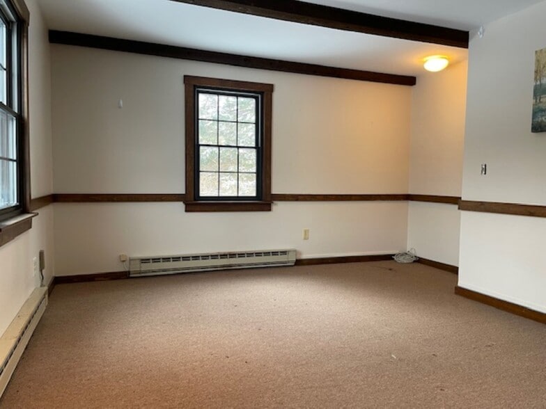 More Photos Of 1160 Putnam Pike, Chepachet Office For Lease