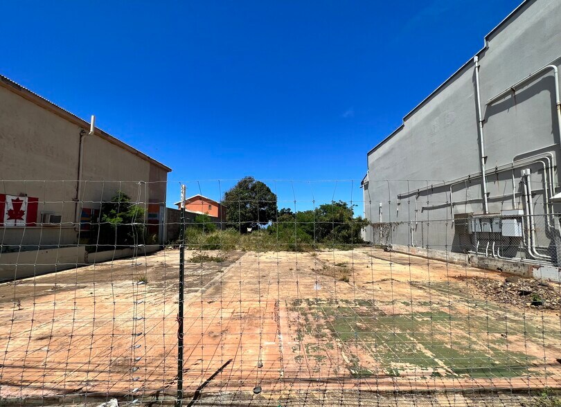 More Photos Of 158 N Market St, Wailuku Land For Sale