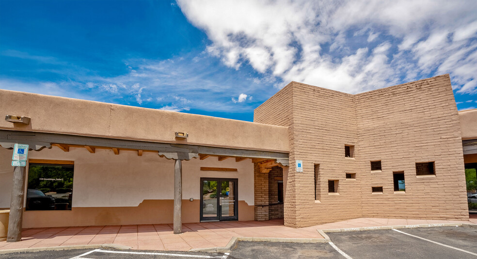 Primary Photo Of 500 N Guadalupe St, Santa Fe Unknown For Lease