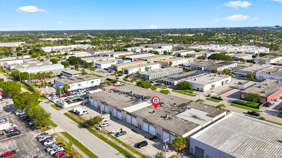 More Photos Of 1209 Gateway Rdg, Lake Park Warehouse For Sale