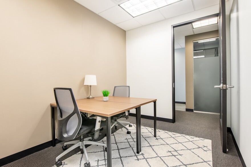 More Photos Of 4242 Six Forks Rd, Raleigh Coworking Space