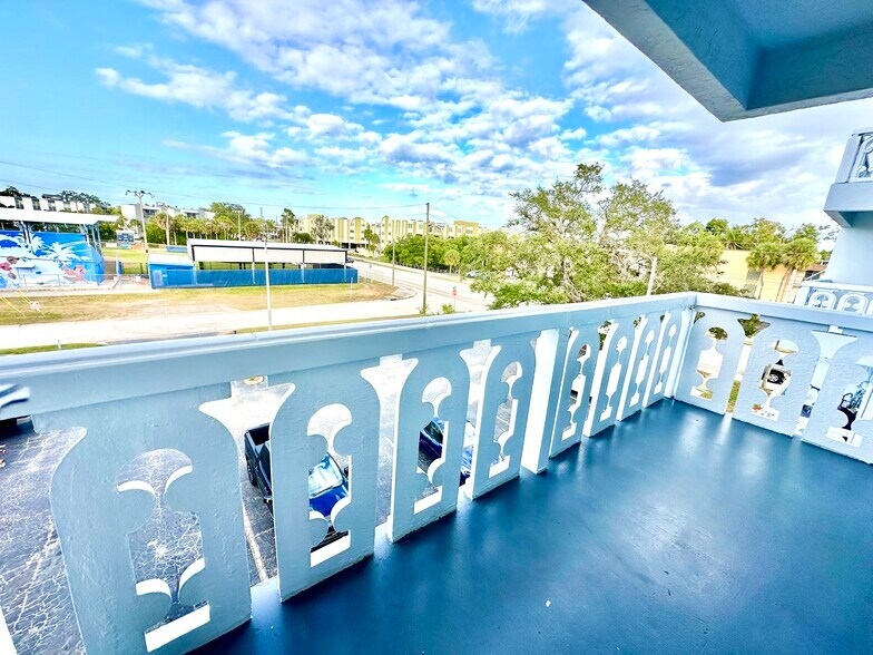 More Photos Of 4400 1st St N, Saint Petersburg Apartments For Sale