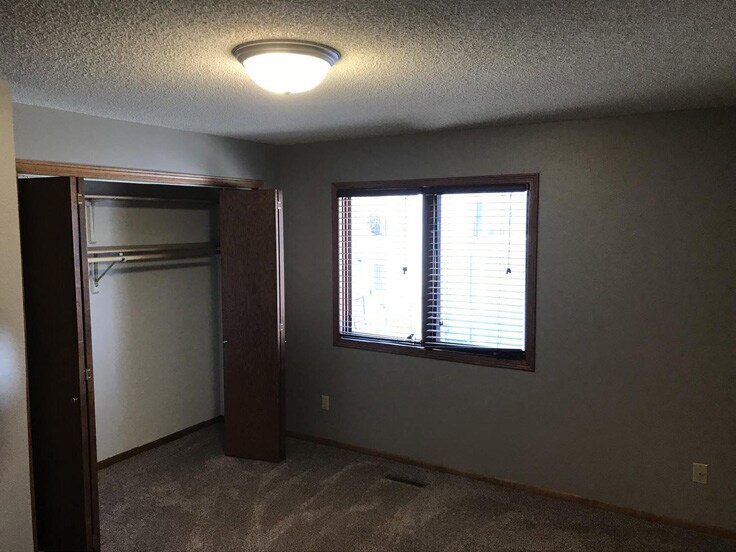 More Photos Of 2920 Warwick Loop, Bismarck Apartments For Sale