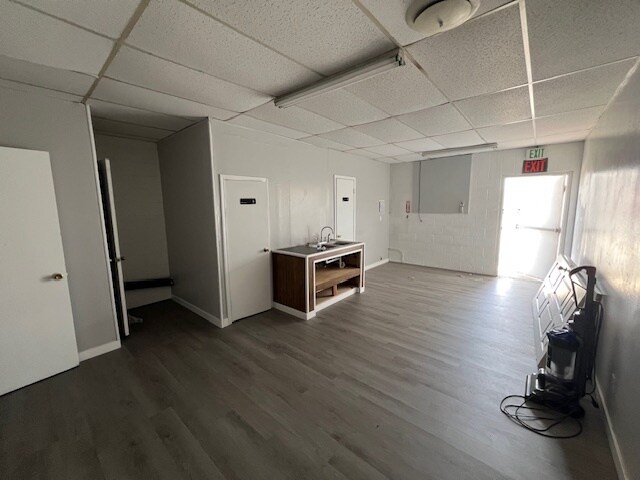 More Photos Of 802-806 N Gray St, Killeen Freestanding For Sale