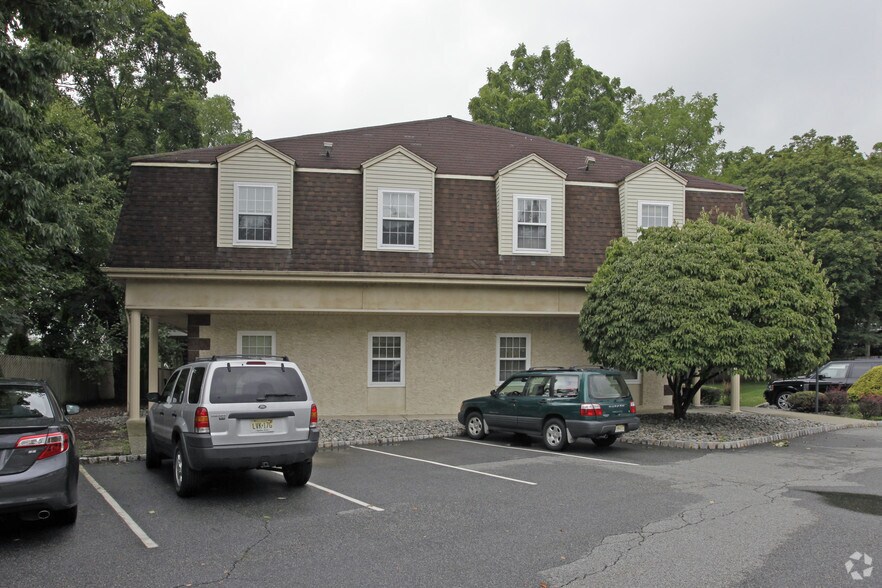More Photos Of 913 Rt 23, Pompton Plains Office For Sale