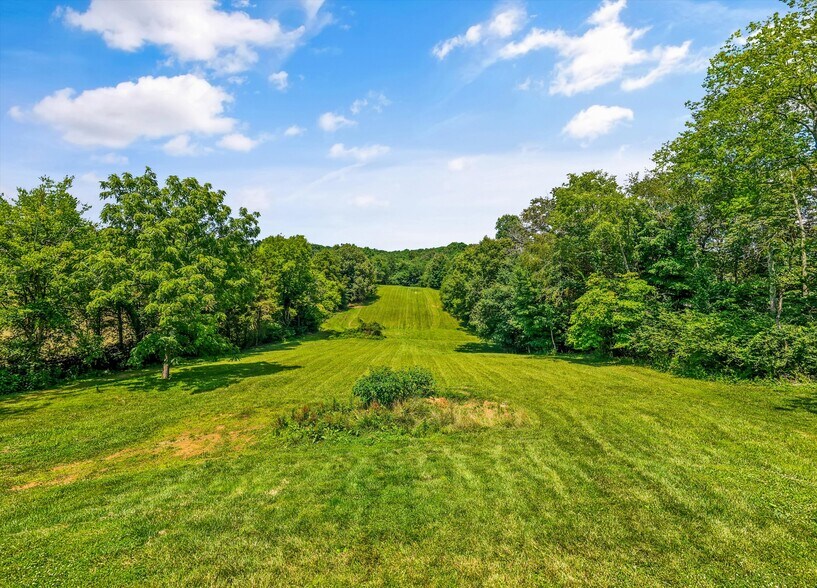 More Photos Of 400 N Watt Rd, Knoxville Land For Sale