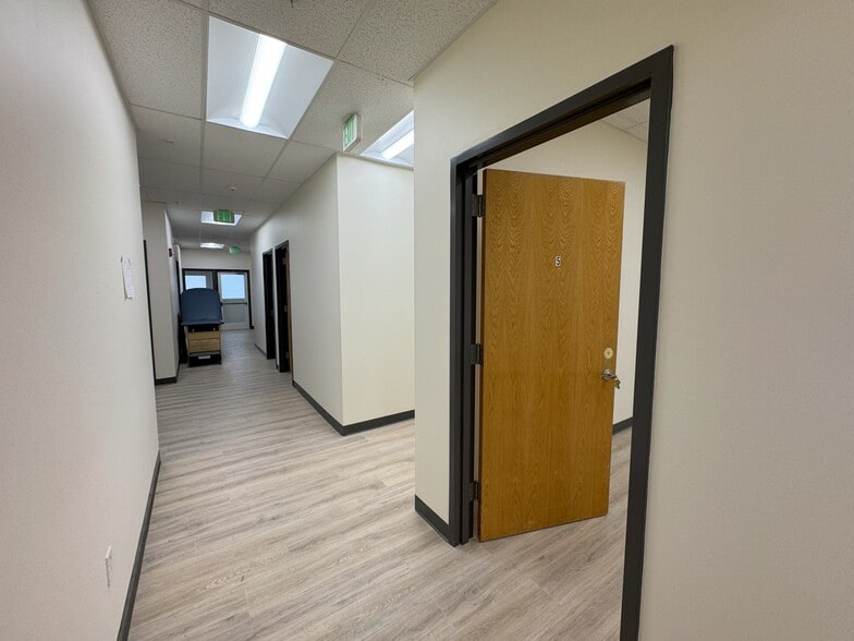 More Photos Of 4446-4450 Park Heights Ave, Baltimore Storefront For Lease