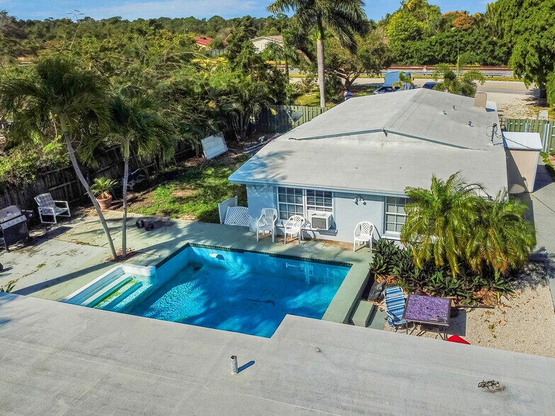More Photos Of 3570 N Old Dixie Hwy, Delray Beach Apartments For Sale