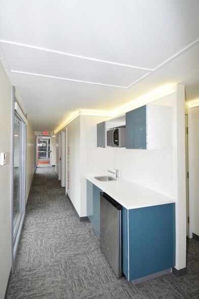 More Photos Of 26022 Budde Rd, The Woodlands Loft Creative Space For Lease