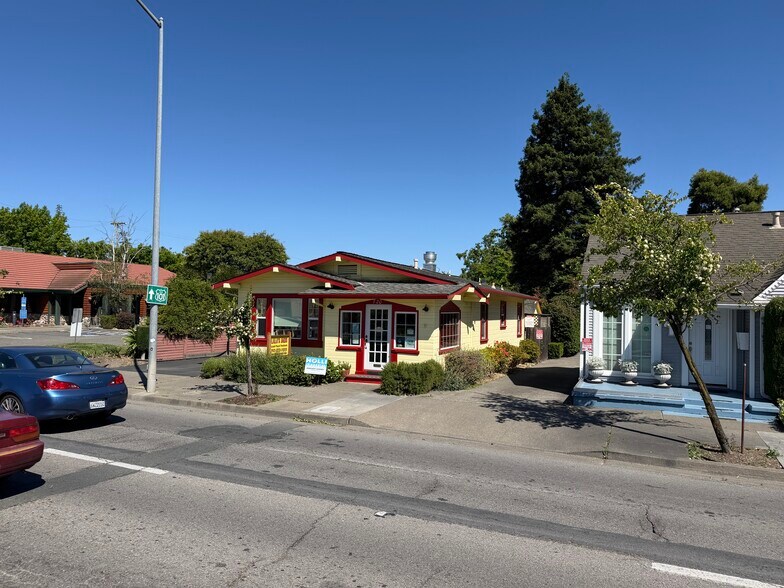 More Photos Of 720 E Washington St, Petaluma Office For Sale