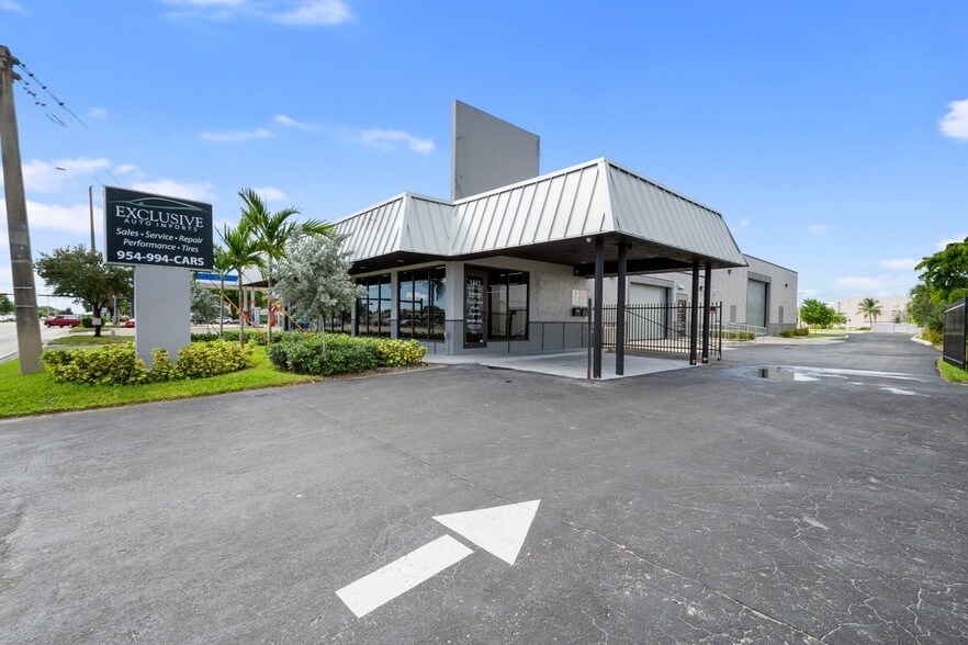 Primary Photo Of 1441 S Powerline Rd, Pompano Beach Auto Dealership For Lease