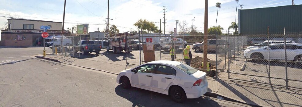 More Photos Of 1249 58th Pl, Los Angeles Warehouse For Lease