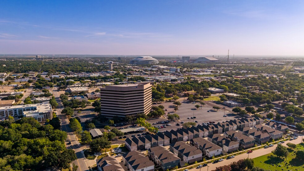 More Photos Of 500 E Border St, Arlington Office For Sale