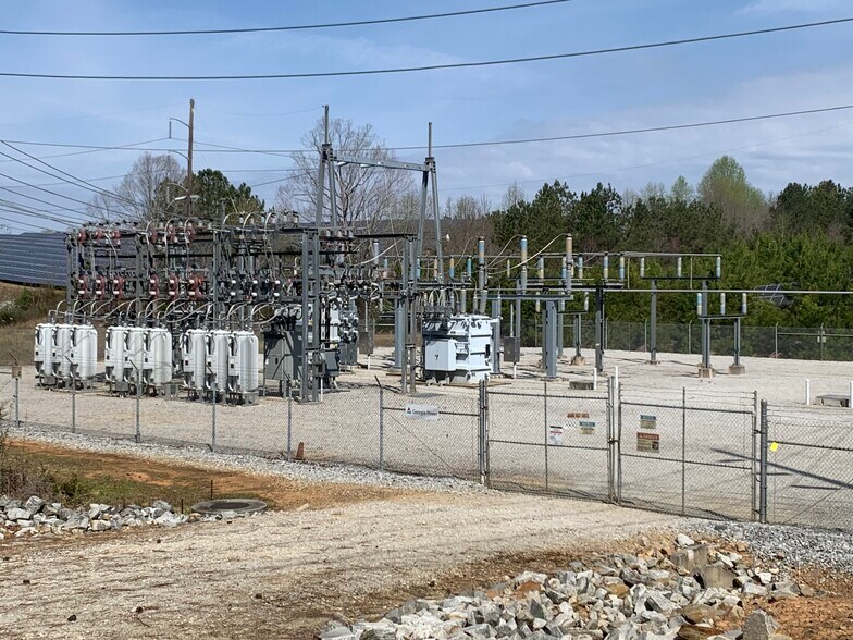 More Photos Of 1048 Turner Rd, Eastanollee Warehouse For Lease