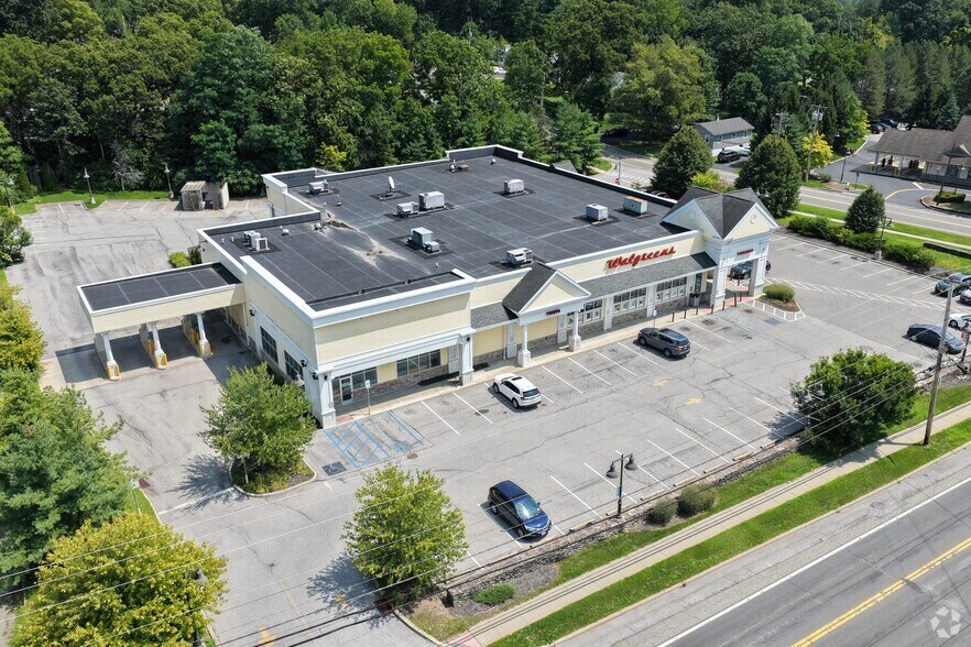 More Photos Of 84 N Plank Rd, Newburgh General Retail For Lease