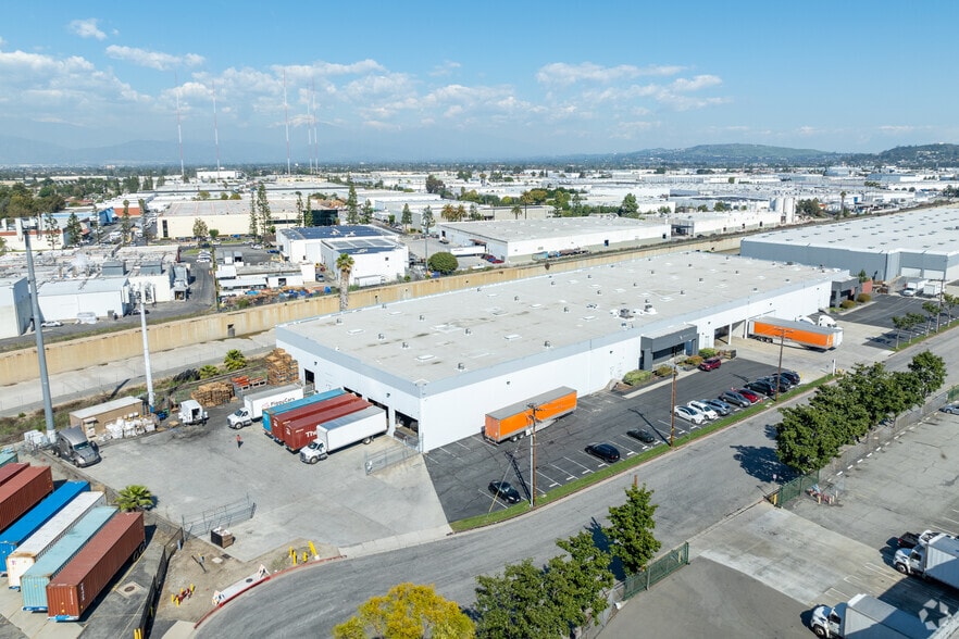 More Photos Of 14313-14351 Bonelli St, City of Industry Distribution For Sale