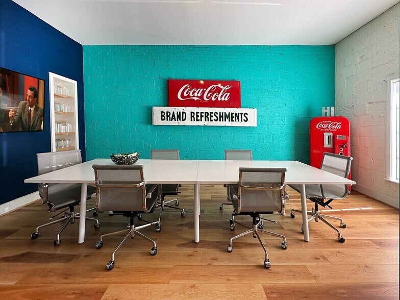 More Photos Of 106 W Jefferson St, Falls Church Flex For Sale