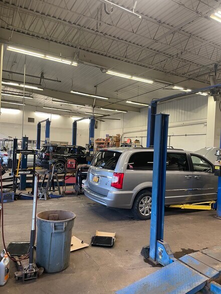 More Photos Of 2255 George Urban Blvd, Depew Auto Repair For Sale