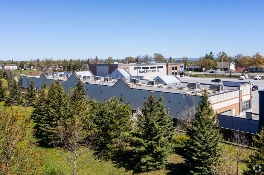 More Photos Of 1122 Carp Rd, Ottawa General Retail For Lease