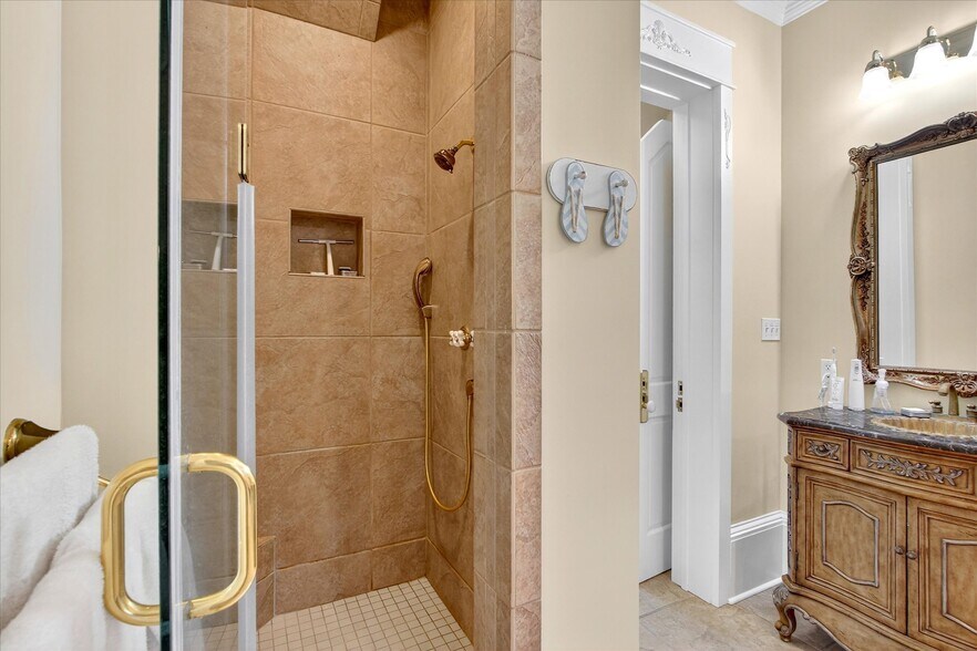 More Photos Of 1611 Glenn Swetman St, Biloxi Specialty For Sale