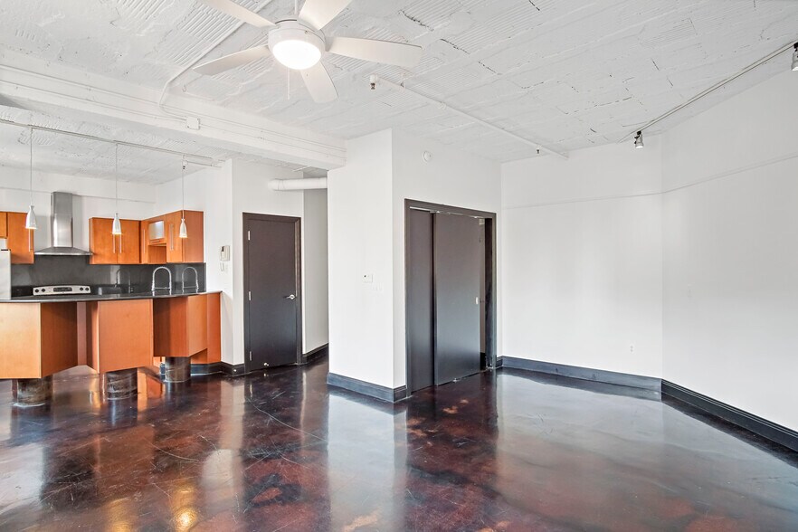 More Photos Of 2233 Park Ave, Detroit Apartments For Sale