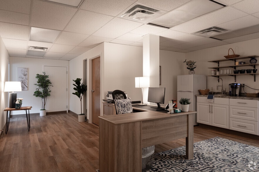 More Photos Of 750 W Hampden Ave, Englewood Unknown For Lease