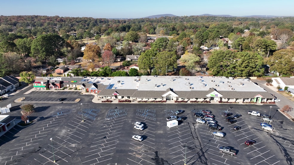 More Photos Of 7900 Bailey Cove Rd SE, Huntsville Unknown For Lease