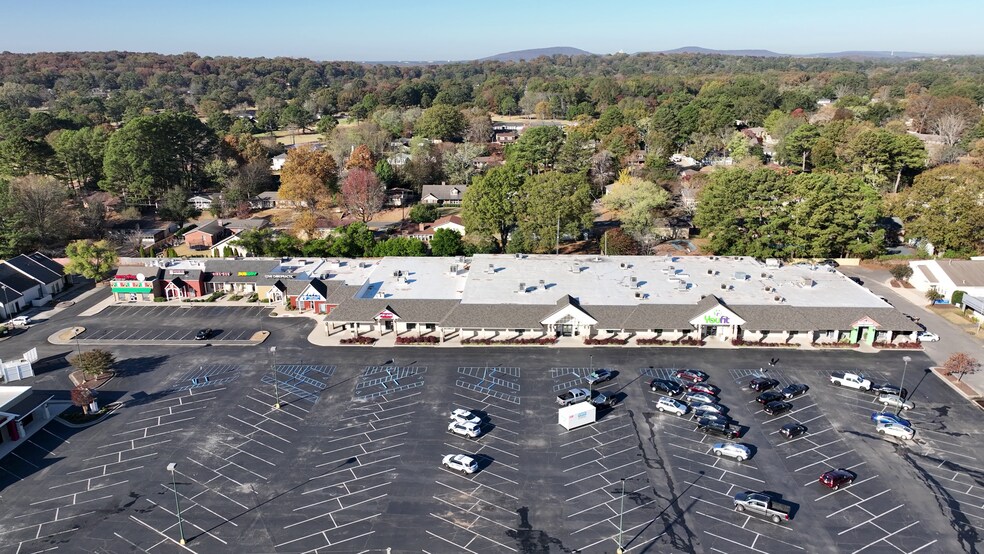 More Photos Of 7900 Bailey Cove Rd SE, Huntsville Unknown For Lease