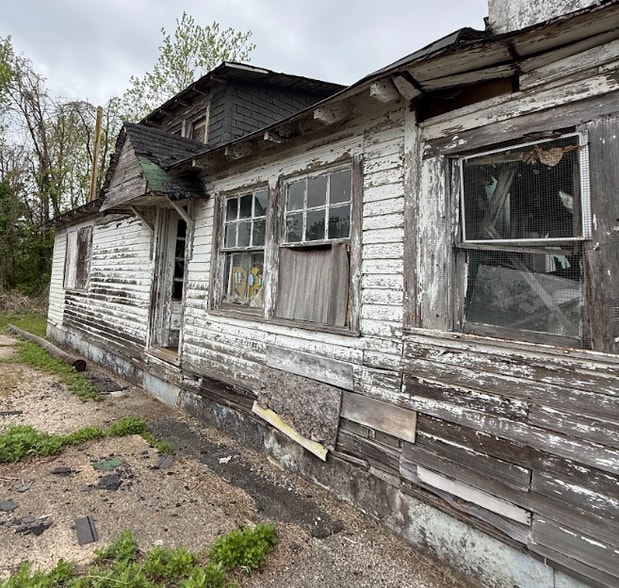 More Photos Of 6 Crown Point Rd, West Deptford Service Station For Sale