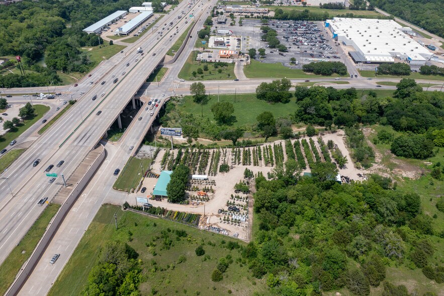 Primary Photo Of 212 S Interstate 35 E, Lancaster Land For Sale