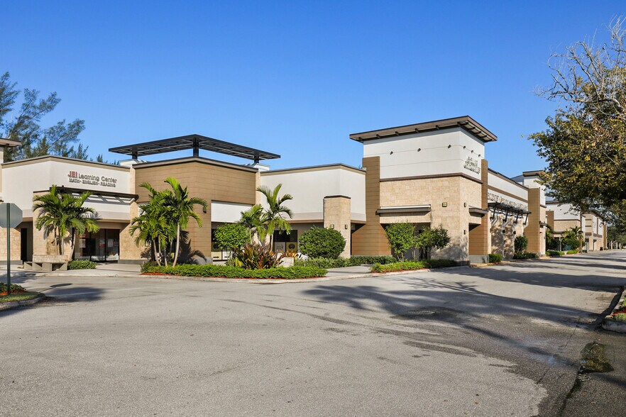 More Photos Of 19575-19635 State Road 7, Boca Raton Unknown For Lease