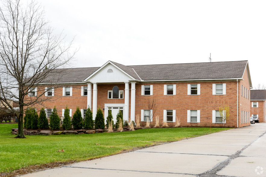 Primary Photo Of 30670 Bainbridge Rd, Solon Office For Lease