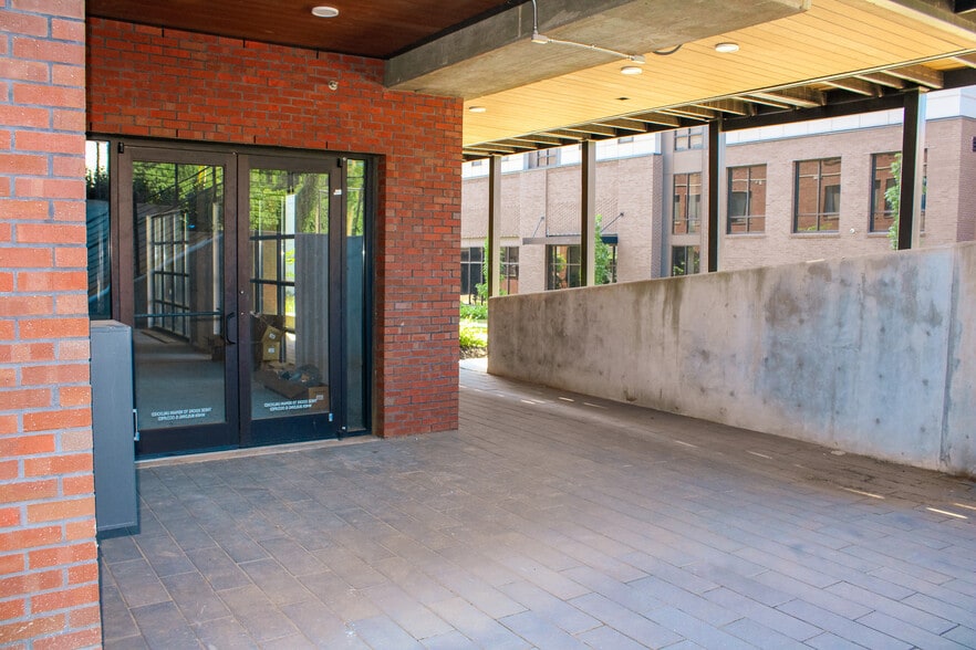 More Photos Of 230 N Finley St, Athens Apartments For Lease