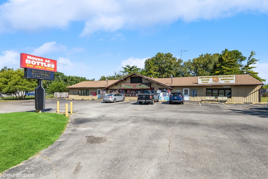 Primary Photo Of 21714 W Grant Hwy, Marengo General Retail For Sale