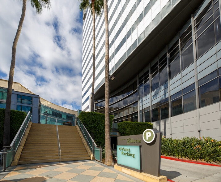 More Photos Of 15301 Ventura Blvd, Sherman Oaks Unknown For Lease