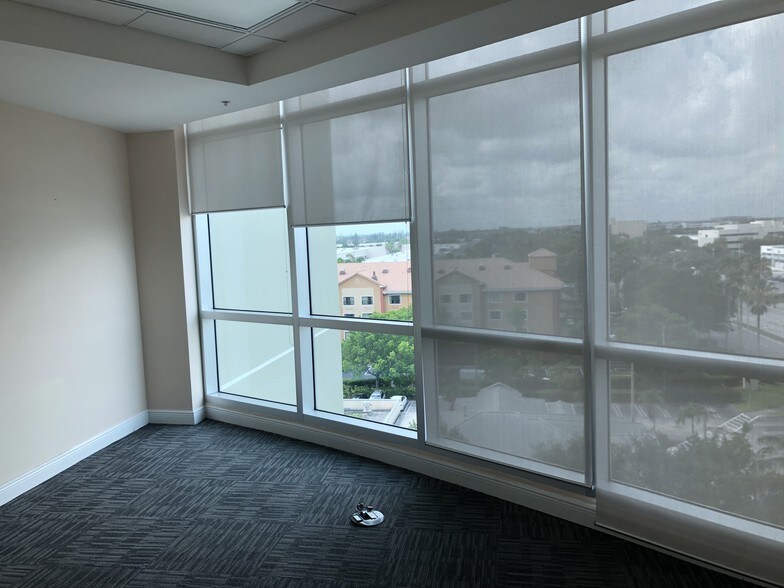 More Photos Of 2301 NW 87th Ave, Doral Office Residential For Lease