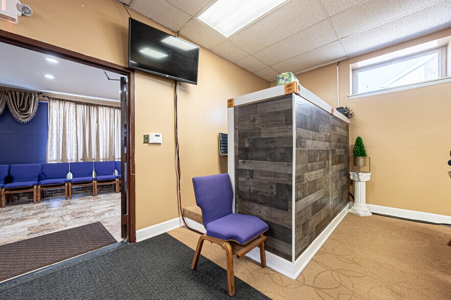 More Photos Of 2040 E Riverside Dr, Atlantic City Religious Facility For Sale
