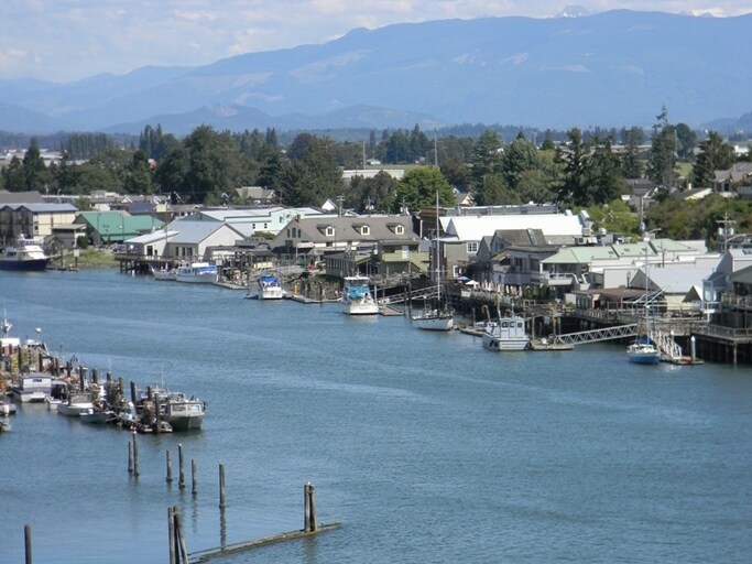 More Photos Of 512 1st St, La Conner Restaurant For Lease