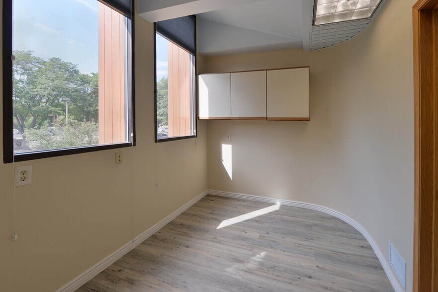 More Photos Of 149 W Harvard St, Fort Collins Office For Lease