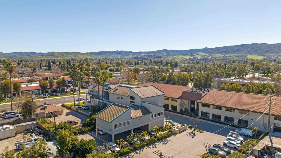 More Photos Of 1755 Erringer St, Simi Valley Medical For Lease