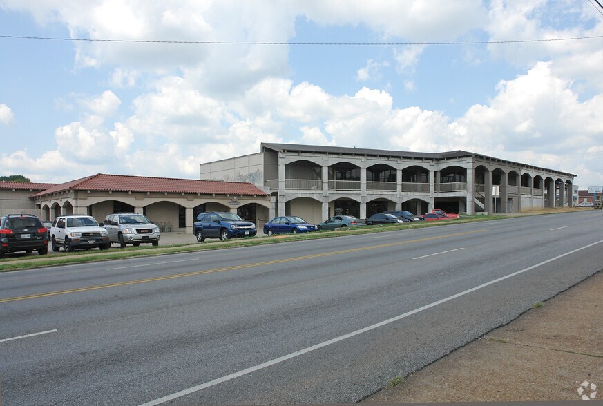 More Photos Of 604 Gallatin Ave, Nashville Office For Lease